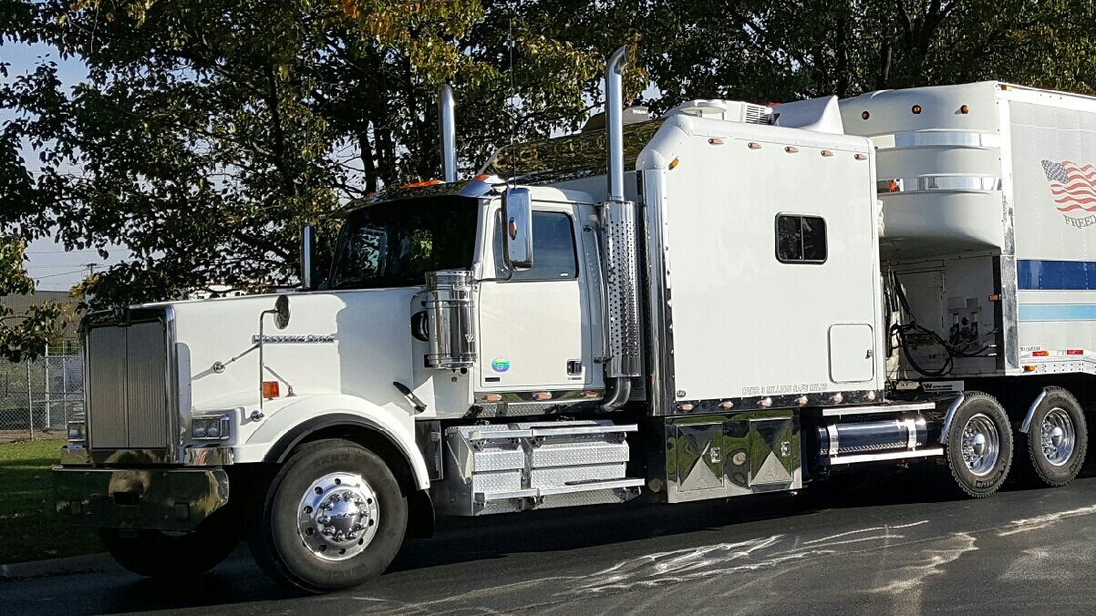 Used Trucks ARI Legacy Sleepers