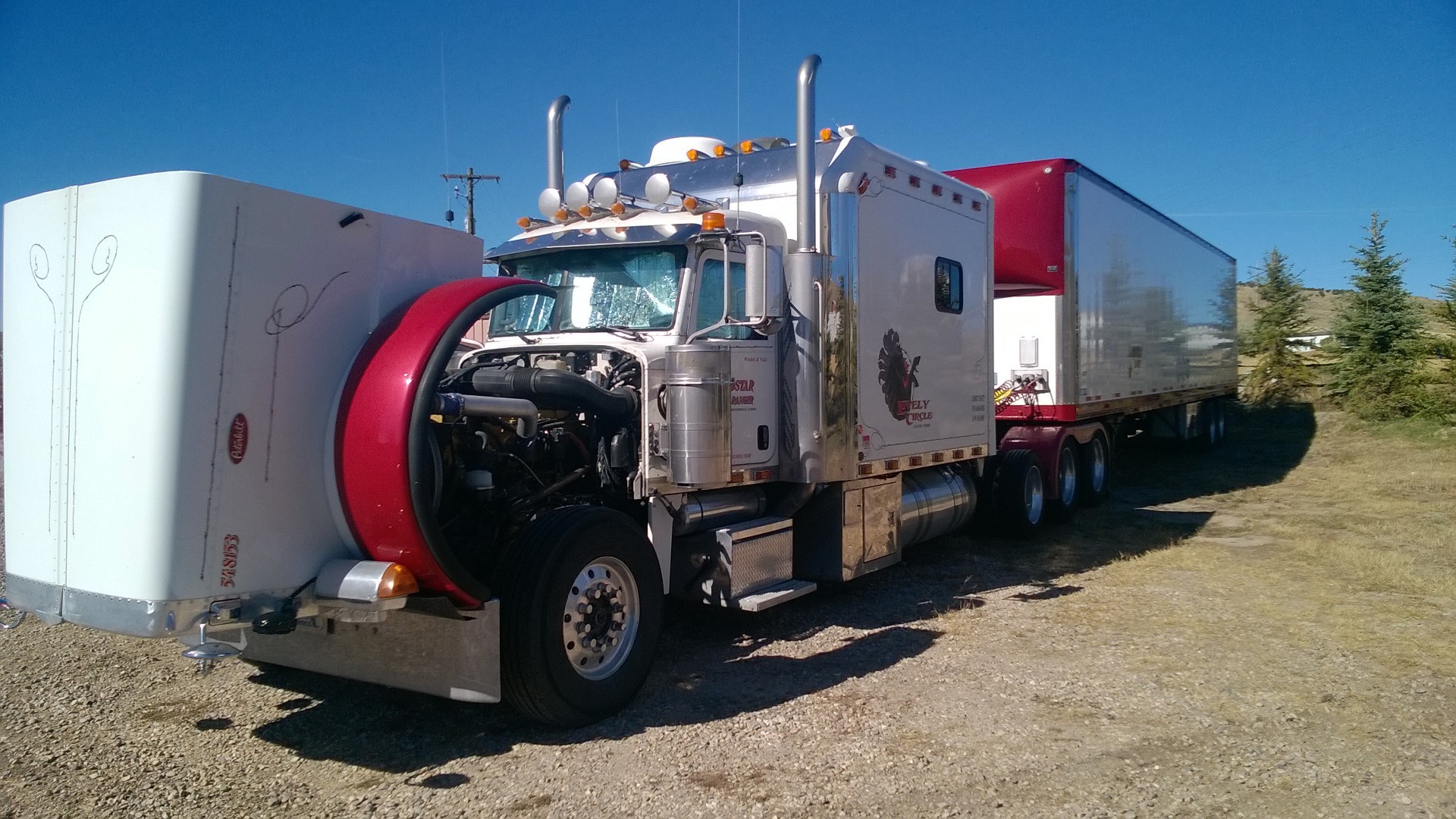 2006 Peterbilt 379 with 120 Inch ARI Custom Sleeper ARI Legacy Sleepers