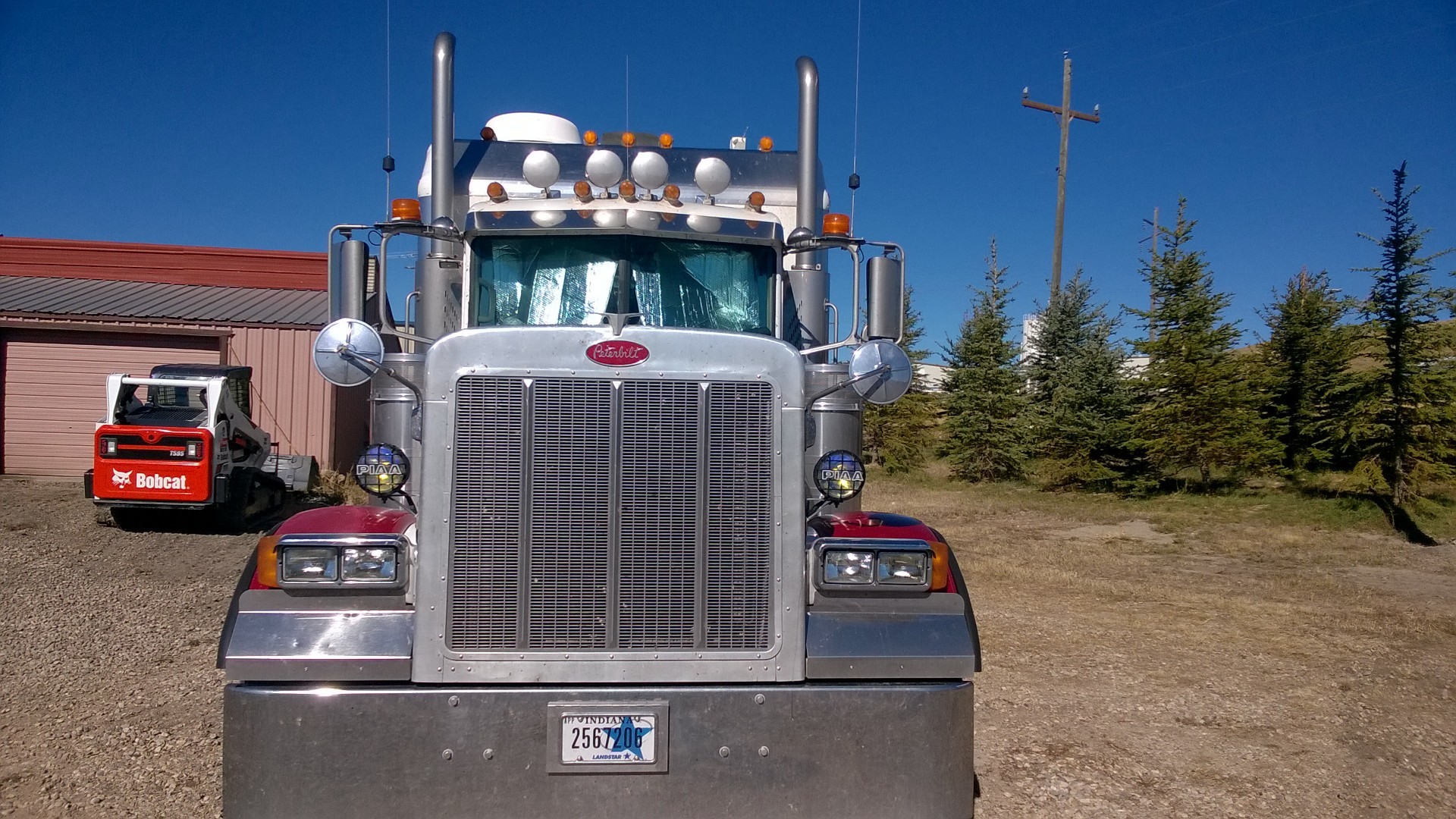 2006 Peterbilt 379 with 120 Inch ARI Custom Sleeper ARI Legacy Sleepers