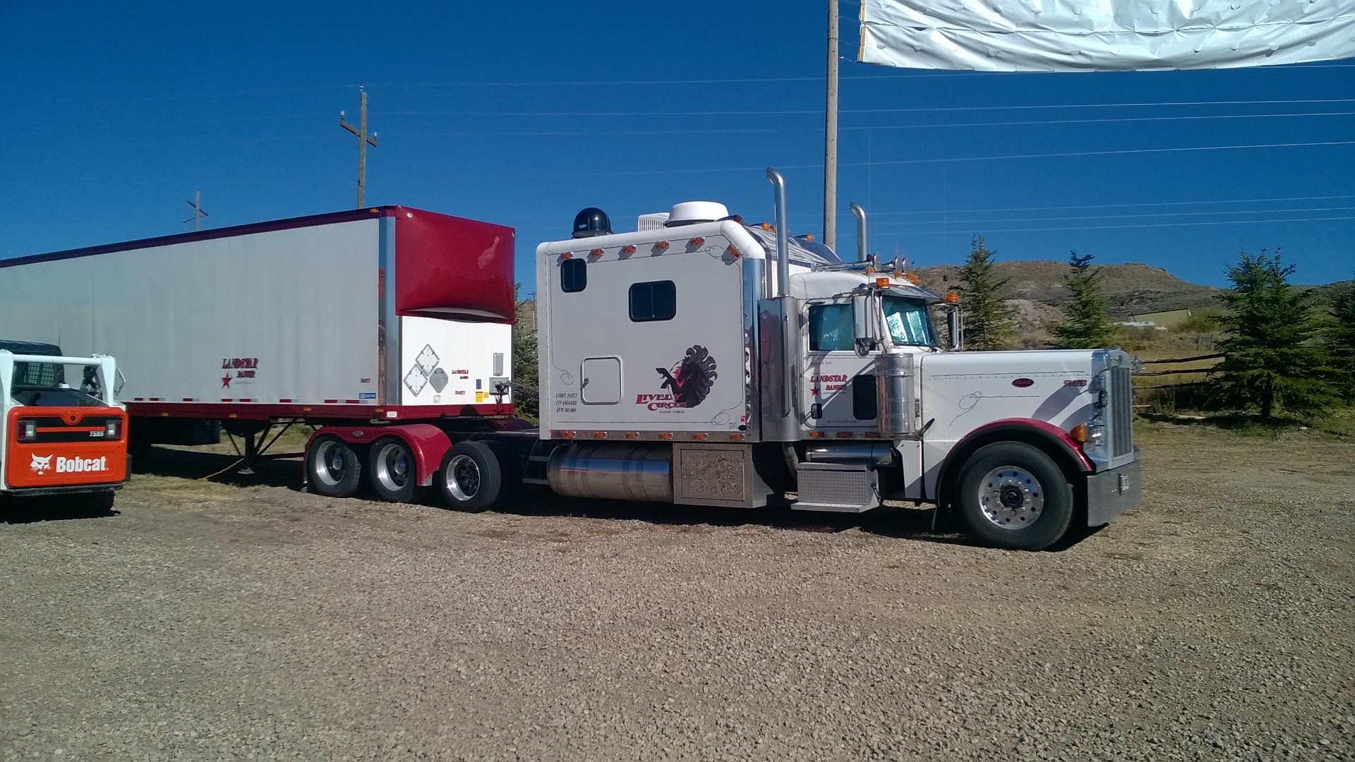 2006 Peterbilt 379 with 120 Inch ARI Custom Sleeper ARI Legacy Sleepers