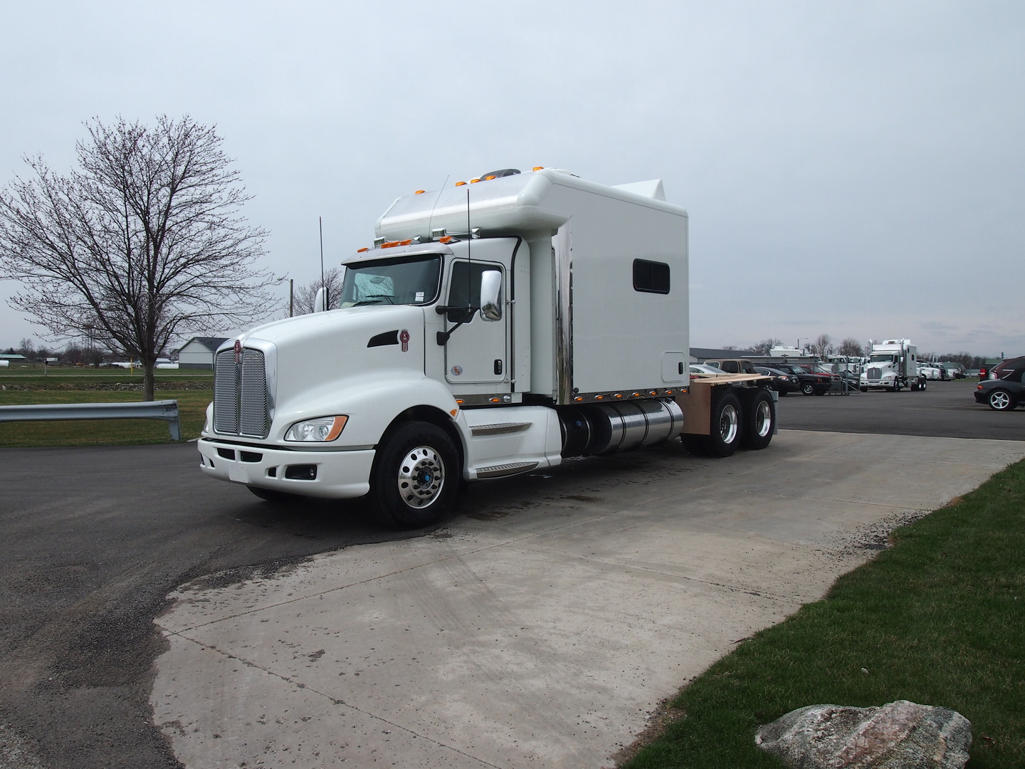 Used Trucks ARI Legacy Sleepers
