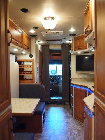 frame 32 door inch Cascadia Freightliner ARI with Legacy 144 II 2015 Inch frame 32 door inch Cascadia Freightliner ARI with Legacy 144 II 2015 Inch
