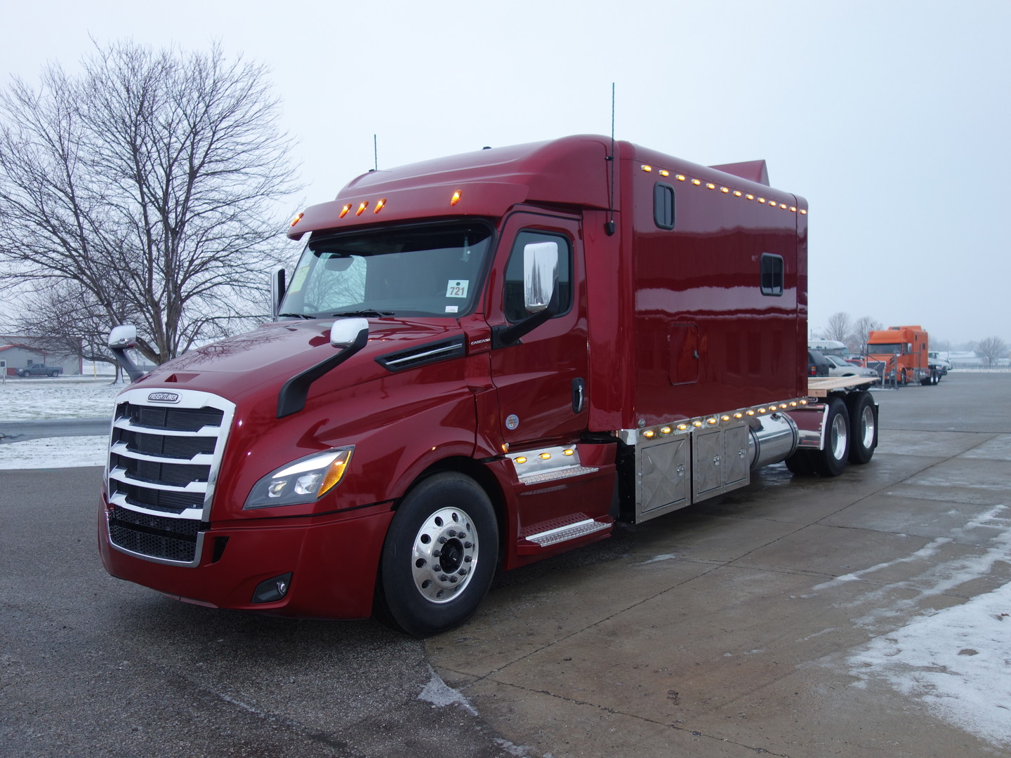 Freightliner Cascadia Ari Legacy Sleepers