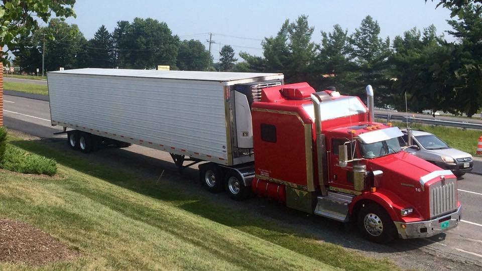 1959 - 2020 Kenworth W990 with 120" ARI Legacy Sleeper. 