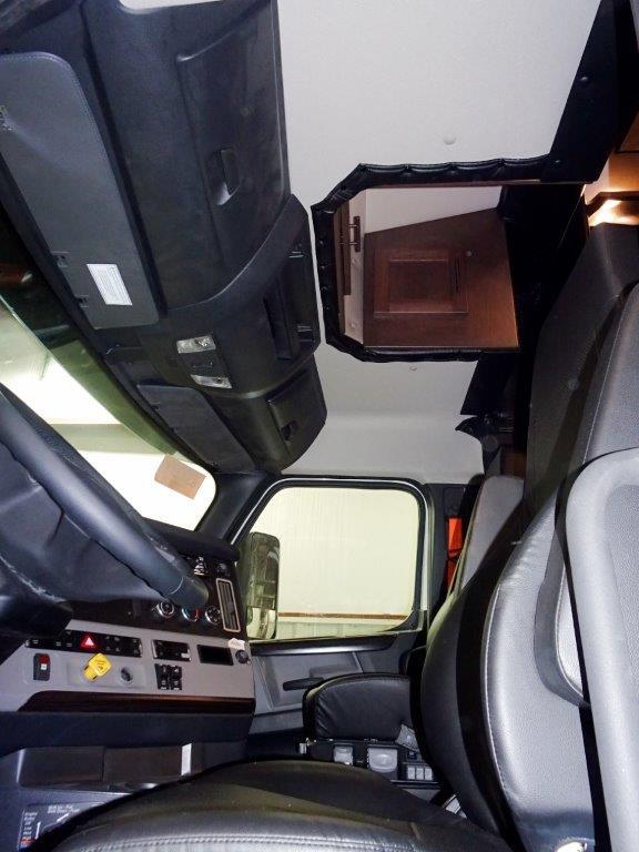 2021 Freightliner Cascadia With Ari 112 Inch Custom Sleeper 2046 Legacy Sleepers - Freightliner Cascadia Premium Factory Seat Cover 2021 Freightliner Cascadia With Ari 112 Inch Custom Sleeper 2046 Legacy Sleepers - Freightliner Cascadia Premium Factory Seat Cover