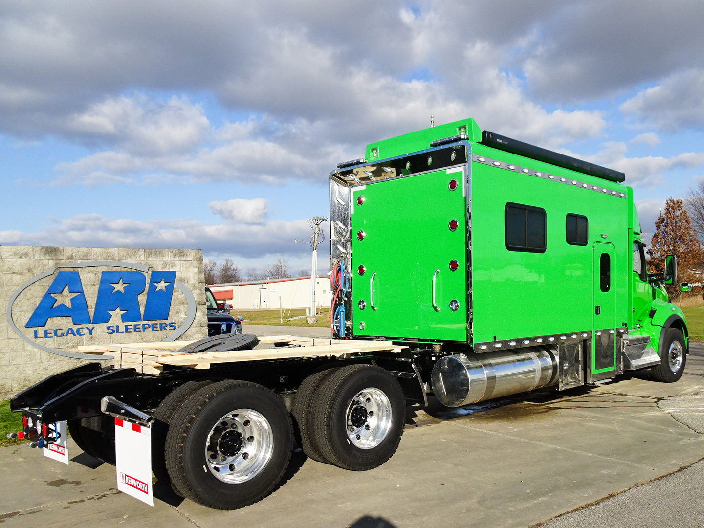 peterbilt custom sleeper trucks for sale