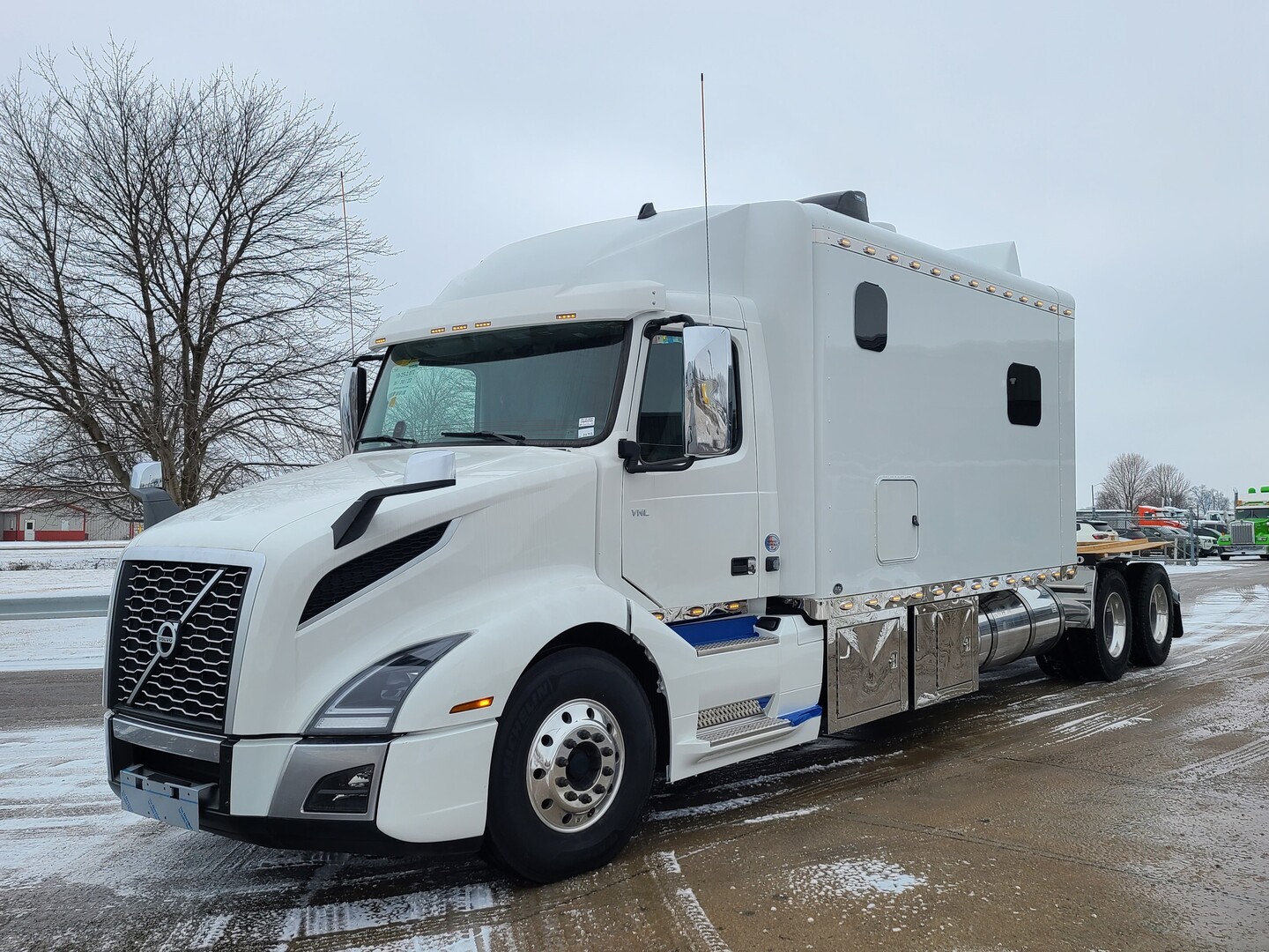 Volvo ARI Legacy Sleepers