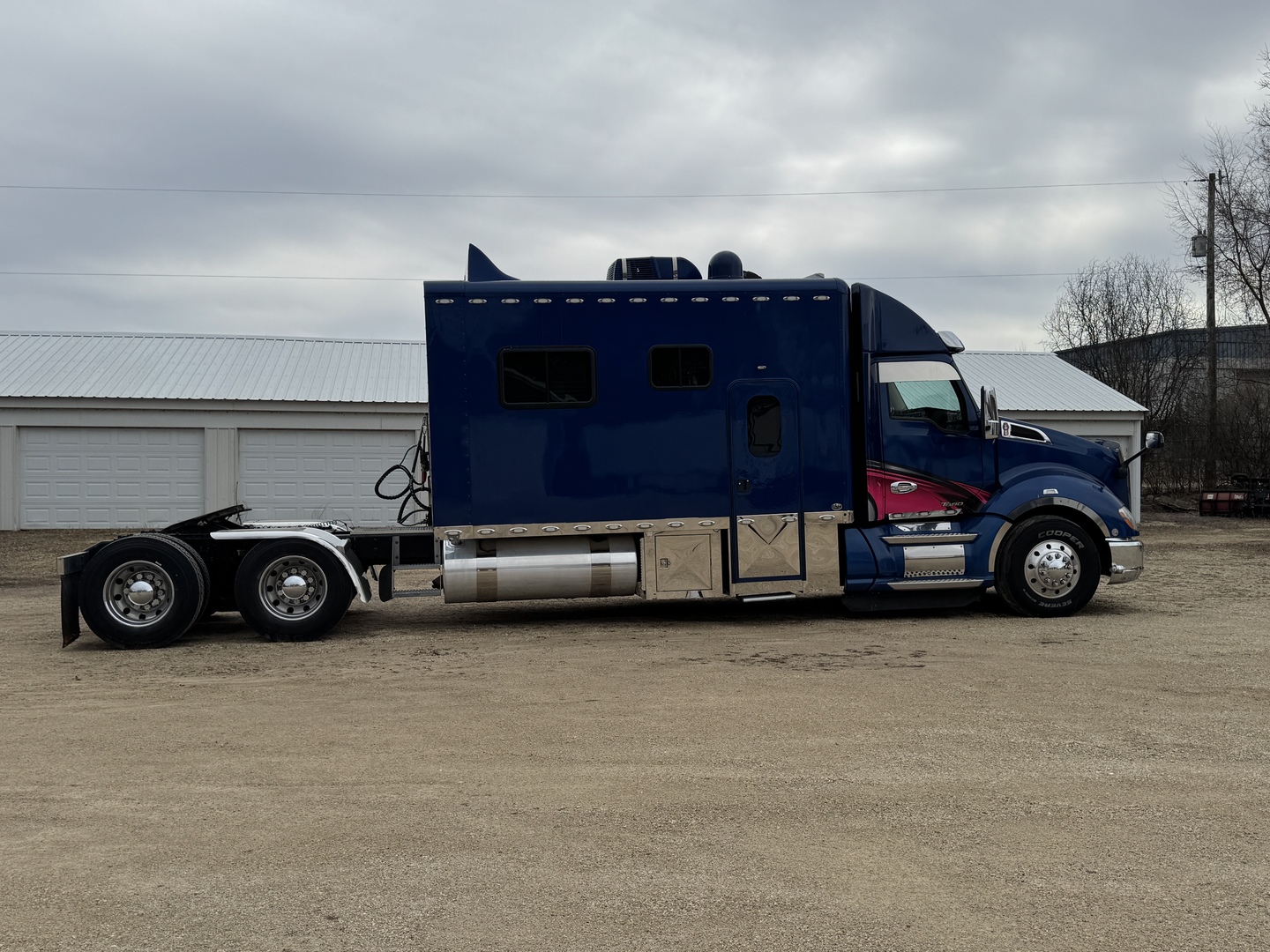 2020 Kenworth T680 with 156 Inch ARI Legacy Sleeper - 2036 :: ARI ...